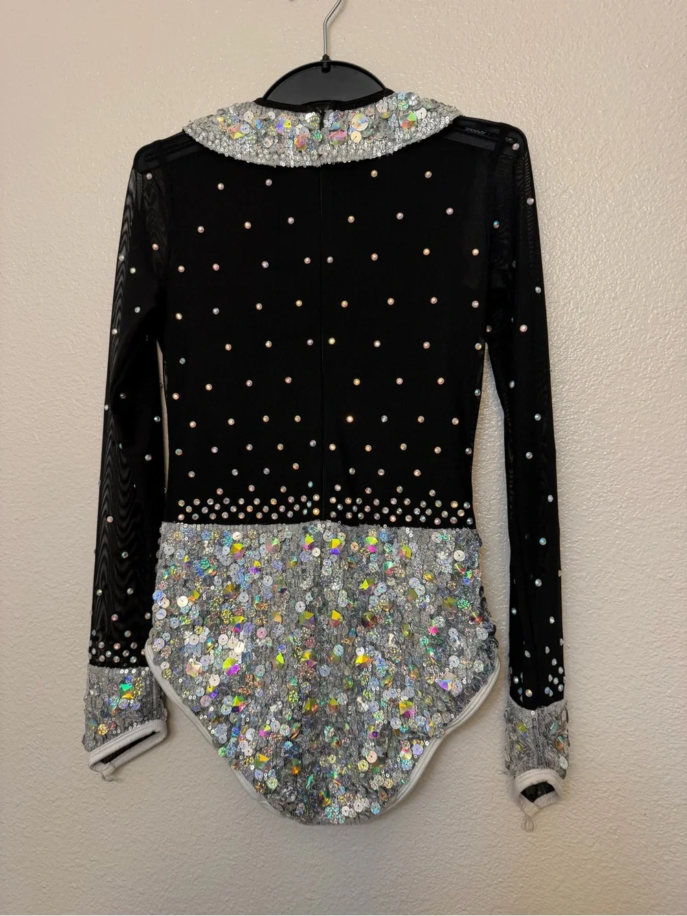 Glamour solo dance costume silver black tux Broadway jazz MA-Medium adult
